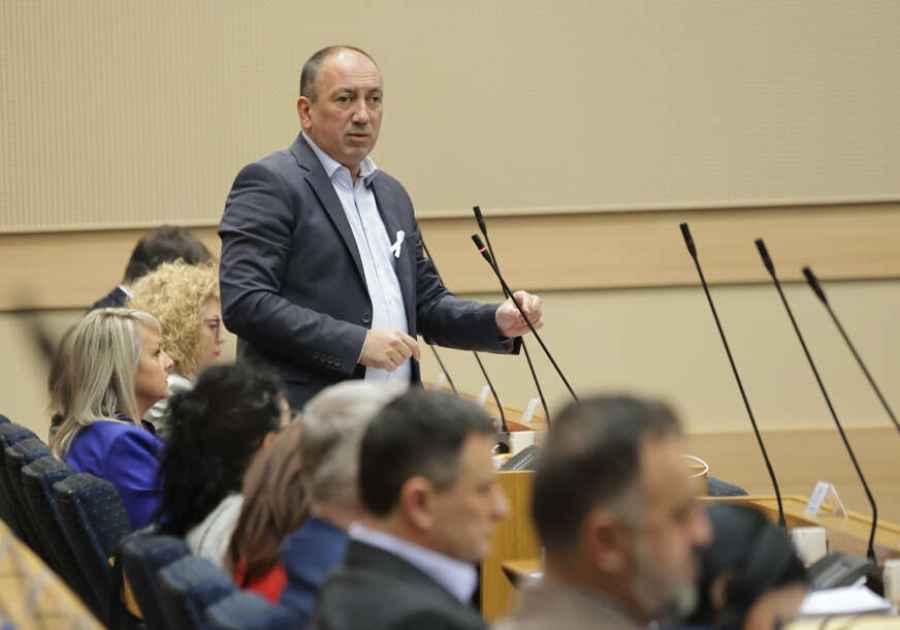 CRNADAK VIDI KUDA STVARI IDU: “Čekaju nas veliki problemi!”