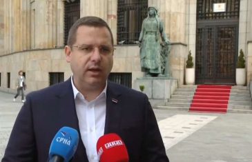Dodikov portparol diže paniku: ‘Bošnjačke’ stranke i opozicija iz RS mogu donijeti koju god odluku žele, čak i ukinuti entitete