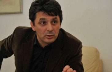 PROFESOR SENADIN LAVIĆ ZA “SB”: “Dodik je sam ostavljen na ledini kod Laktaša, Čović nastavlja ideje UZP-a…”