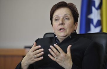 MARINA PENDEŠ NA VISINI ZADATKA: “Ako netko smatra da Hrvati nemaju pravo izabrati svog člana Predsjedništva, onda imamo…”