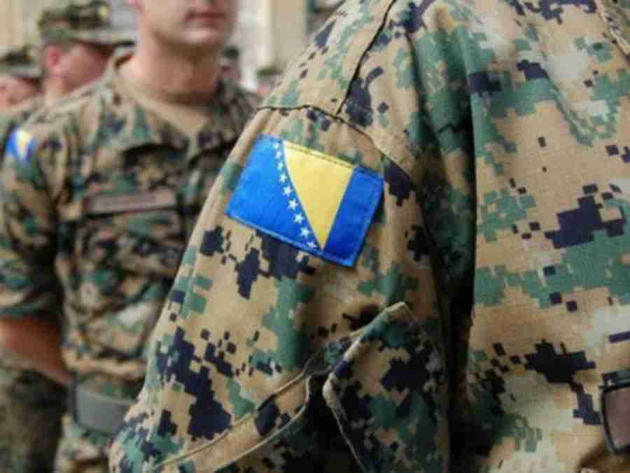 ŠTA IM NIJE JASNO: Generali OS BiH iz reda Srba pisali Zukanu Helezu