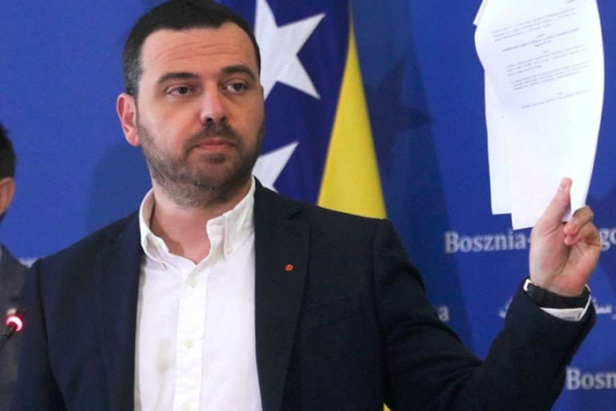 LAŽI NEĆE PROĆI: Magazinović razotkrio Đajića