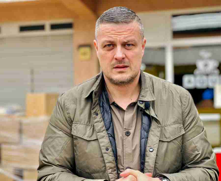OŠTRA PORUKA VOJINA MIJATOVIĆA: “Kreteni u Banjoj Luci i Sarajevu tvrde…”