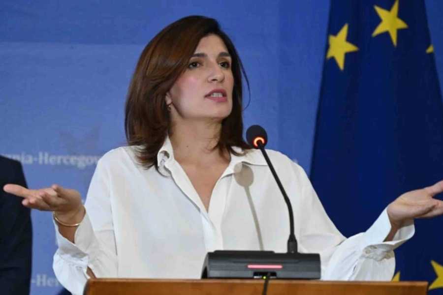 SABINA ĆUDIĆ UZDRMALA POLITIČKU SCENU: “Efendić daje jako opasne izjave, Željka Cvijanović je psihopata, Izetbegoviću i Čoviću treba Dodik!”