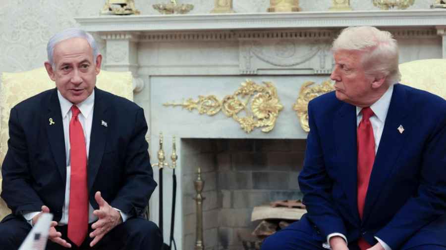 TRUMP JE ZNAO DA ĆE IZRAEL NAPASTI IRAN: “Pokušao sam ih spasiti od poniženja i smrti; Mi smo vrlo bliski…”