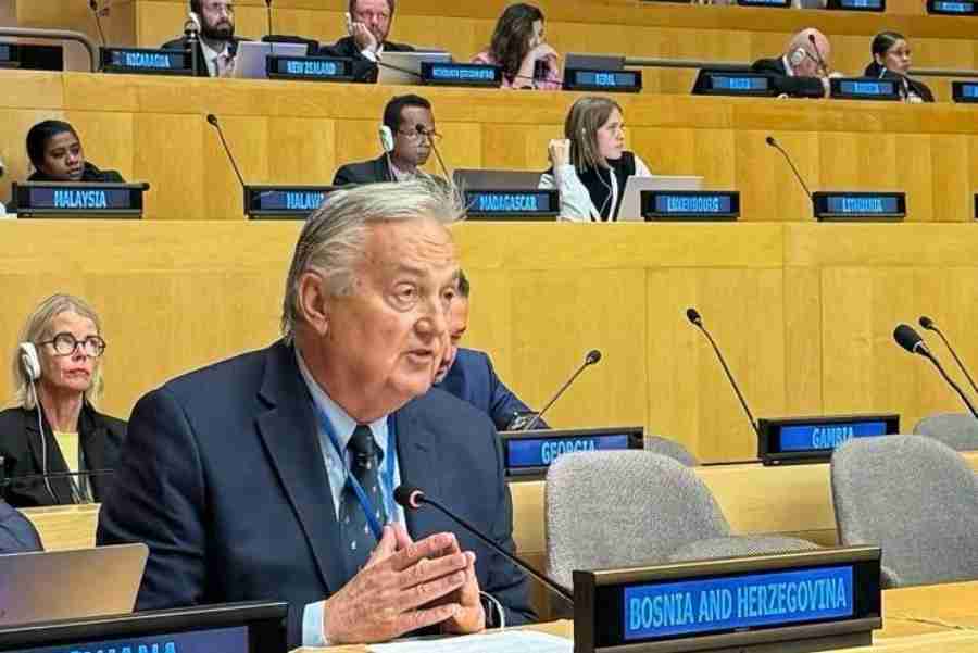 OGOLJENA RUŠILAČKA POLITIKA ZVANIČNOG BEOGRADA I BANJA LUKE: Ambasador BiH u UN-u Zlatko Lagumdžija za “SB” o 30. godišnjici obilježavanja genocida u Srebrenici, ali i o…