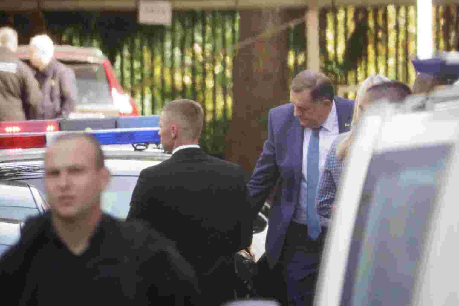 Dodik i režiseri iz sjene: Kakvi se dogovori kuju u pozadini?
