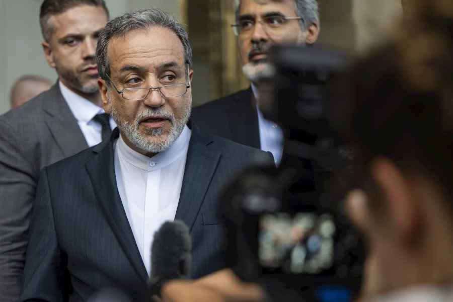 IRANSKI MINISTAR VANJSKIH POSLOVA: “Netanyahu je bio prisiljen pobjeći ‘tatici’ “
