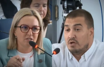 Kapo hvalila vlast u KS: Moje dijete ima besplatan prevoz, udžbenike, stipendiju; Zahiragić: Zato smo i dužni milijardu