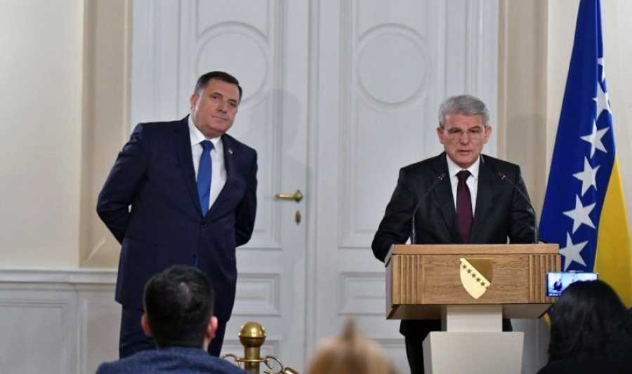 ŠEFIK DŽAFEROVIĆ ZA “SB”: O pravnim posljedicama Dodikovih budućih odluka i kandidaturi na Vučićevo mjesto