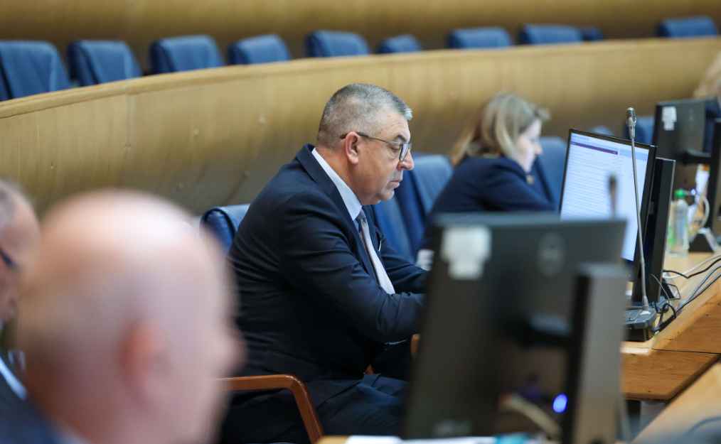 Nihad Omerović za Raport: Očekujem da će Zapad krenuti u akciju nakon prijetnji iz Rusije. Ne samo zbog nas, nego i zbog sebe