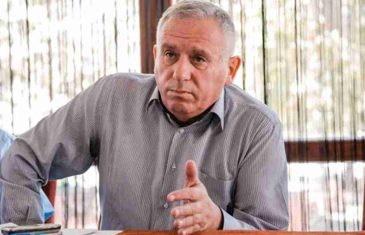 OTVORENO, S KOSOVA: “Bošnjake predstavljaju politički subjekti i lideri, koji se bave međusobnim optužbama i prepucavanjima…”