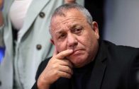NA POMOLU HISTORIJSKI PREOKRET U IZRAELU?: Može li skromni general kazniti najdugovječnijeg izraelskog vođu