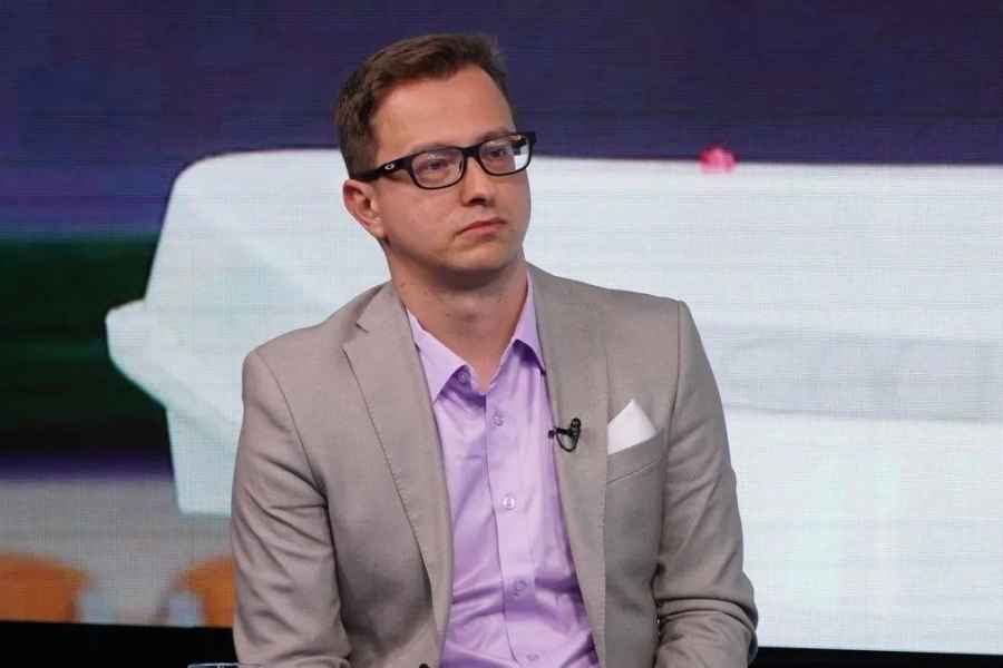 ŽESTOKA KRITIKA IZ AMERIKE: Jasmin Mujanović prozvao bh. lidere zbog OHR-a, Dodika, Čovića i sigurnosnog sektora