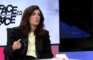 POTPUNI DEBAKL PRED KAMERAMA: Sabina Ćudić se propisno osramotila odgovarajući na pitanje Senada Hadžifejzovića…
